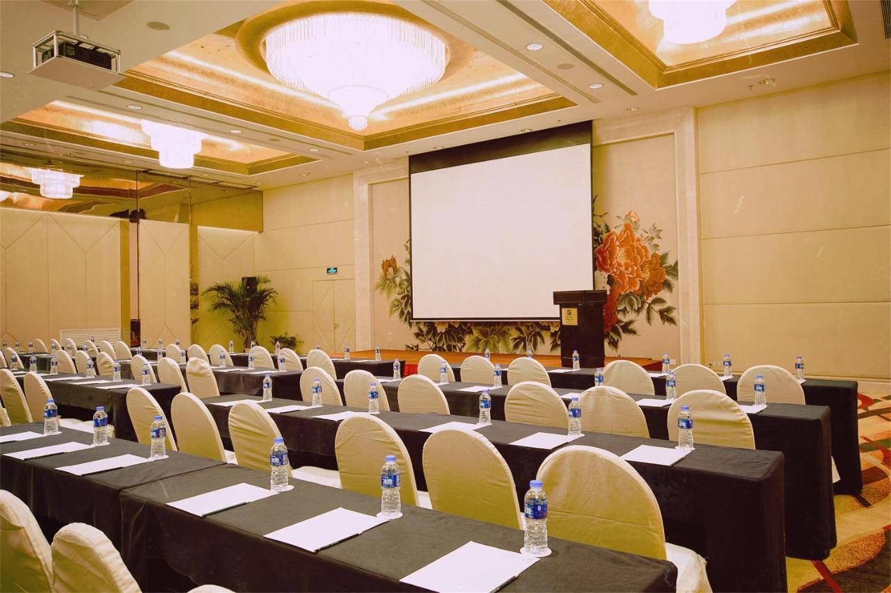 Holiday Inn Shanghai Pudong By Ihg Экстерьер фото