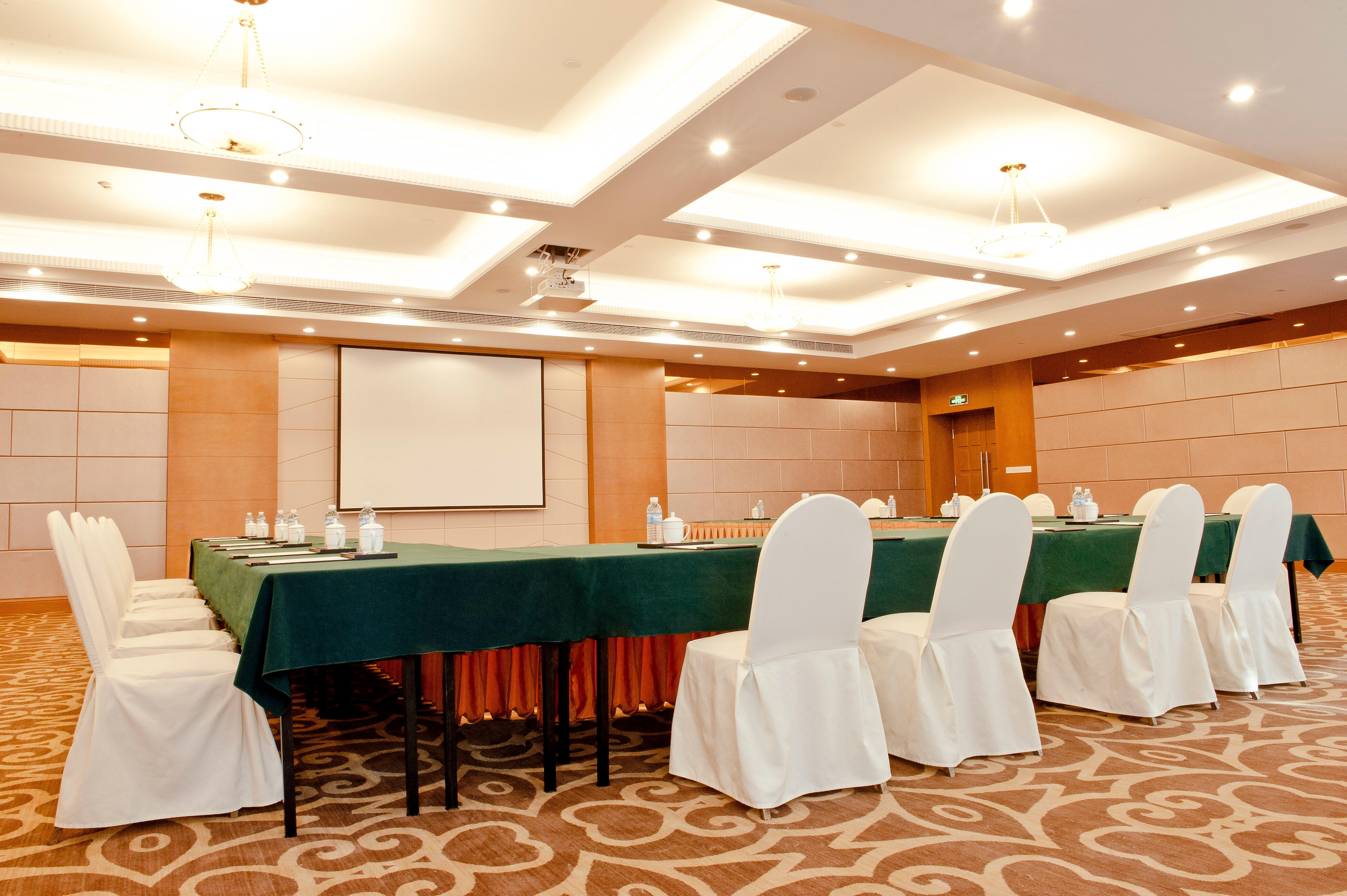Holiday Inn Shanghai Pudong By Ihg Экстерьер фото