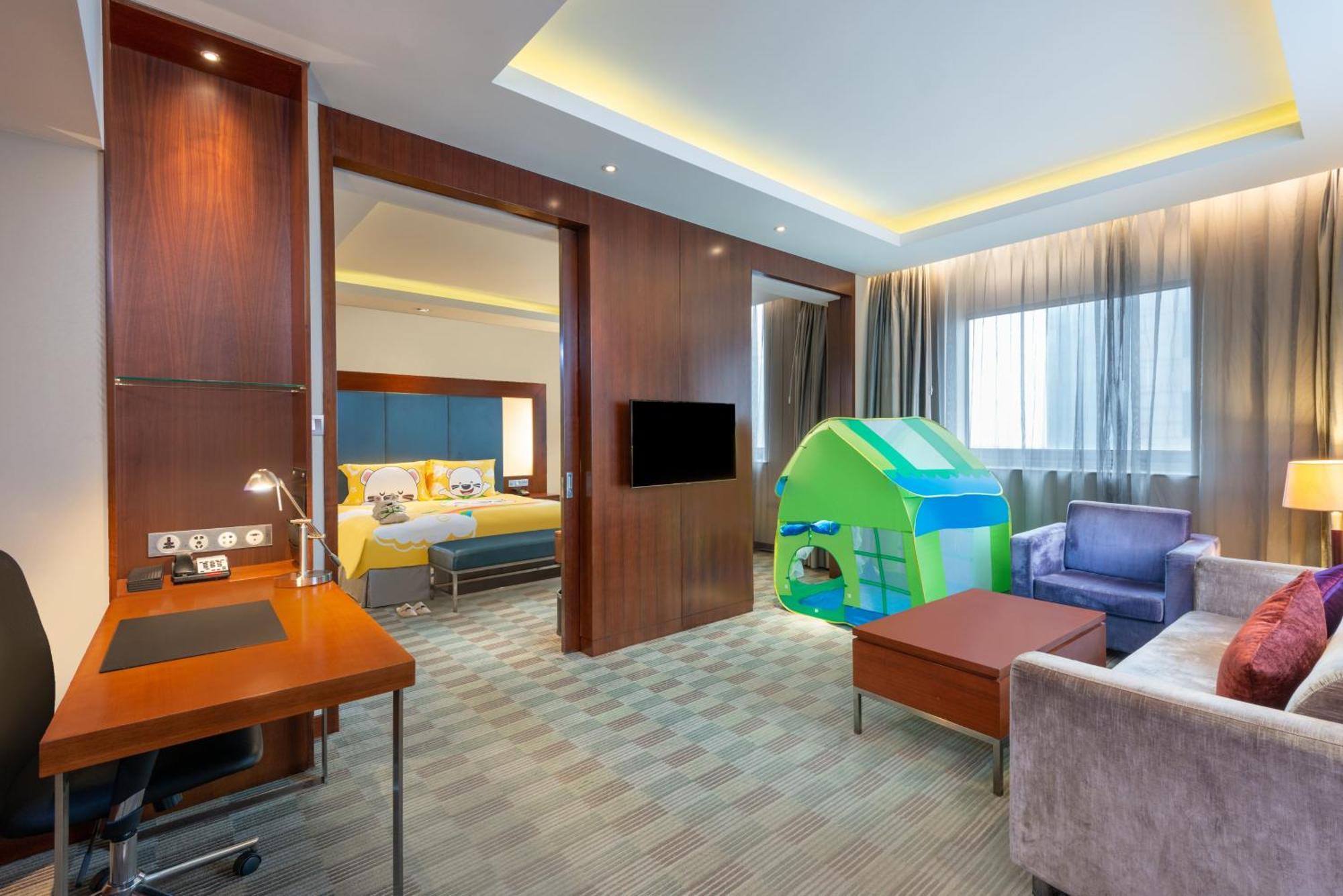 Holiday Inn Shanghai Pudong By Ihg Экстерьер фото